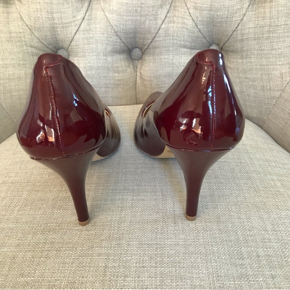 ARTURO CHIANG | Burgundy Patent Leather Pump Size 10M - Picture 10 of 14